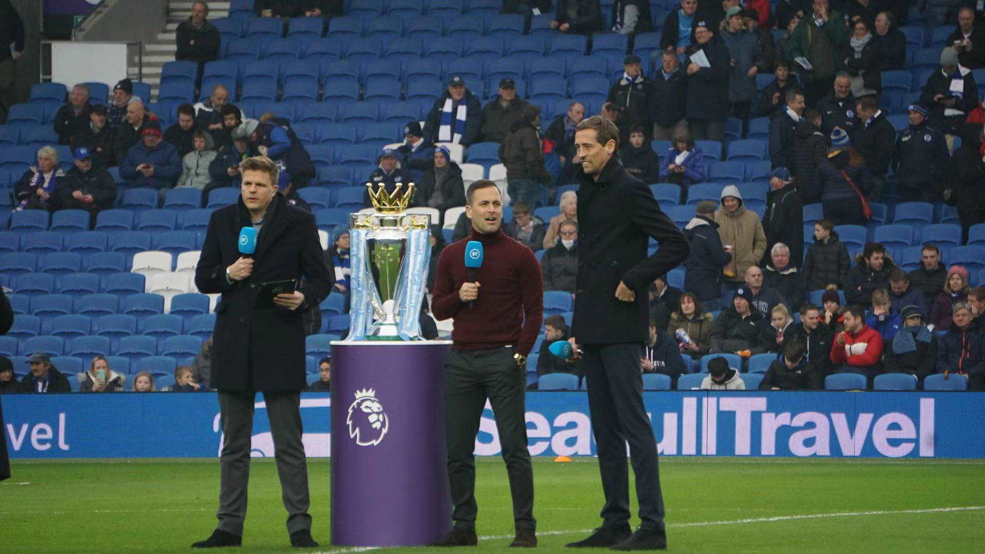 在一个高度 在一个高度